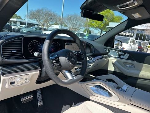 New 2026 Mercedes-Benz GLS 450 4MATIC image 19