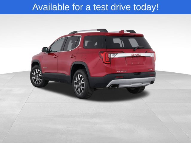 Used 2023 GMC Acadia SLT AWD/4WD image 3