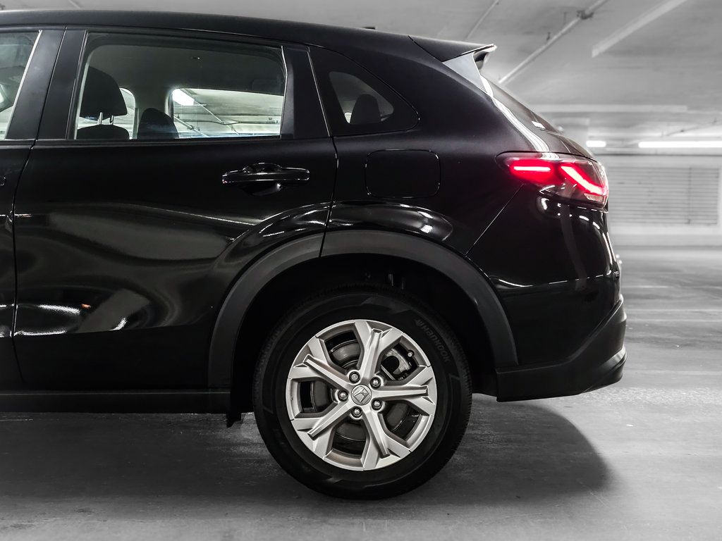 Used 2024 Honda HR-V LX image 14