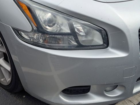 Used 2011 Nissan Maxima 3.5 SV w/ Sport Pkg FWD image 9