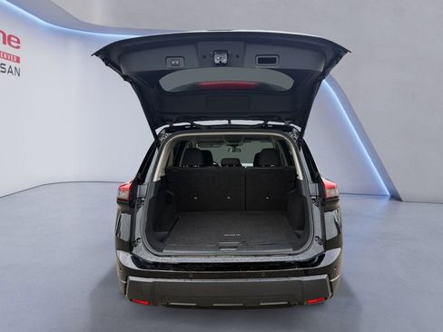 Certified 2024 Nissan Rogue SV image 19