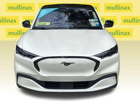 Certified 2025 Ford Mustang Mach-E Premium AWD/4WD image 15