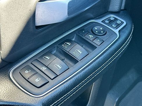 Used 2024 RAM 2500 Big Horn image 18