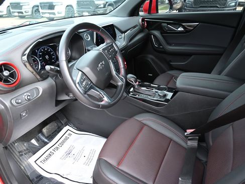 Used 2022 Chevrolet Blazer RS w/ Enhanced Convenience Package image 11