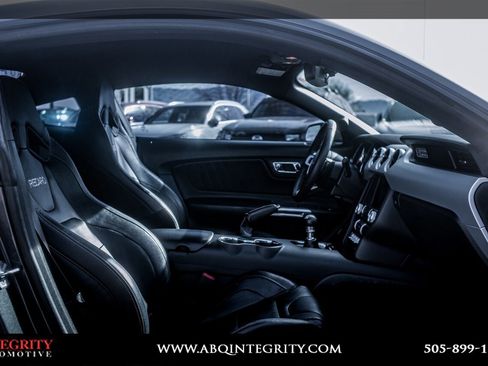 Used 2017 Ford Mustang GT Premium w/ Equipment Group 401A image 35