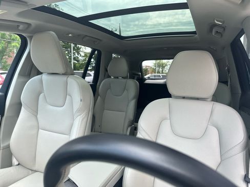 Used 2024 Volvo XC90 B6 Plus AWD/4WD image 5