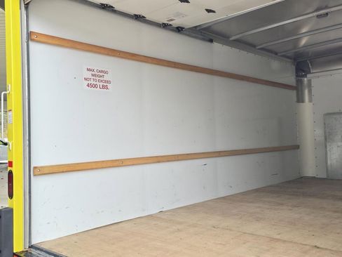 Used 2024 Ford E-350 and Econoline 350 Super Duty w/ Driver's Safety Package image 12