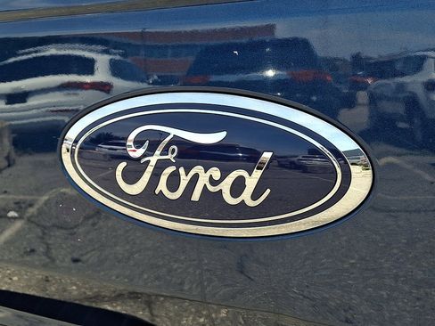Used 2018 Ford F150 XL w/ Equipment Group 101A Mid AWD/4WD image 27