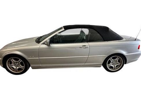 Used 2003 BMW 330Ci Convertible RWD image 2