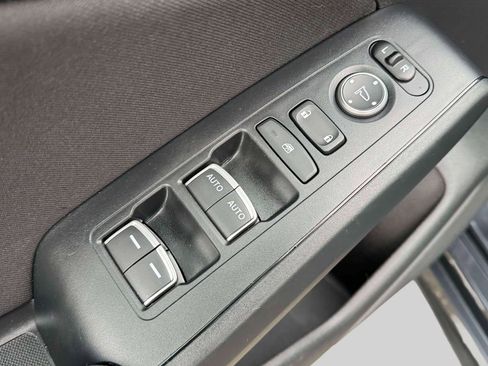 Used 2025 Honda Civic Sport image 17