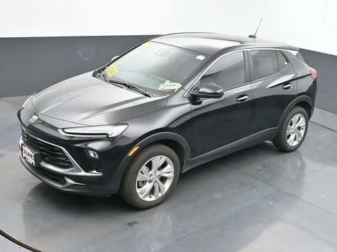 Used 2025 Buick Encore GX Preferred image 35