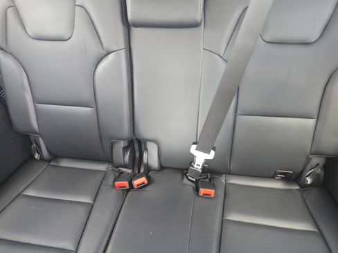 Certified 2025 Kia Telluride S image 18