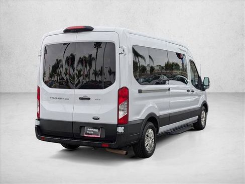 Used 2023 Ford Transit 350 XLT RWD image 5