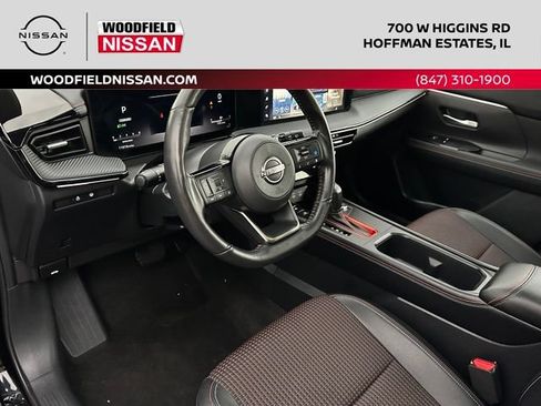 Certified 2025 Nissan Kicks SR w/ SR Premium Package AWD/4WD image 32