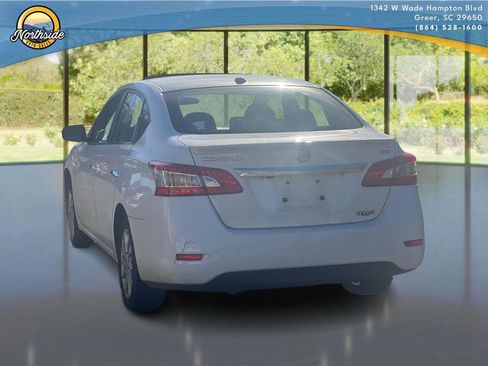 Used 2015 Nissan Sentra SV w/ Style Package image 3