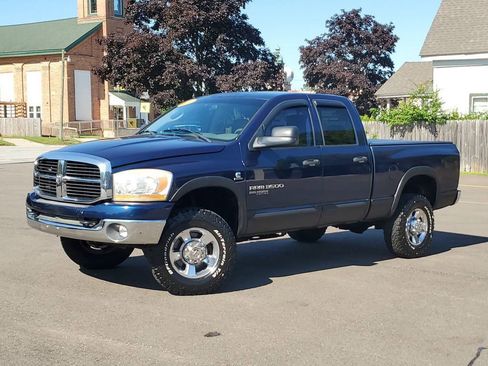 Used 2006 Dodge Ram 3500 Truck SLT w/ Quad Cab Big Horn Value Group image 26