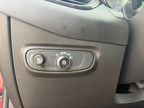 Used 2024 Chevrolet Equinox RS w/ LPO, Floor Liner Package AWD/4WD image 18