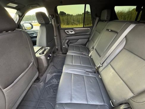 Used 2021 Chevrolet Tahoe LT w/ Luxury Package AWD/4WD image 28