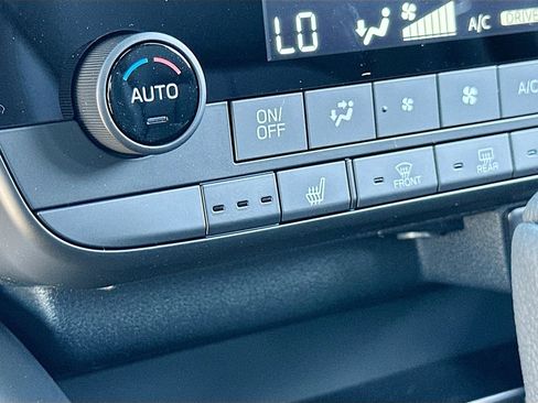New 2026 Subaru Outback Limited AWD/4WD image 21