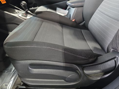 Used 2015 Kia Forte EX FWD image 28