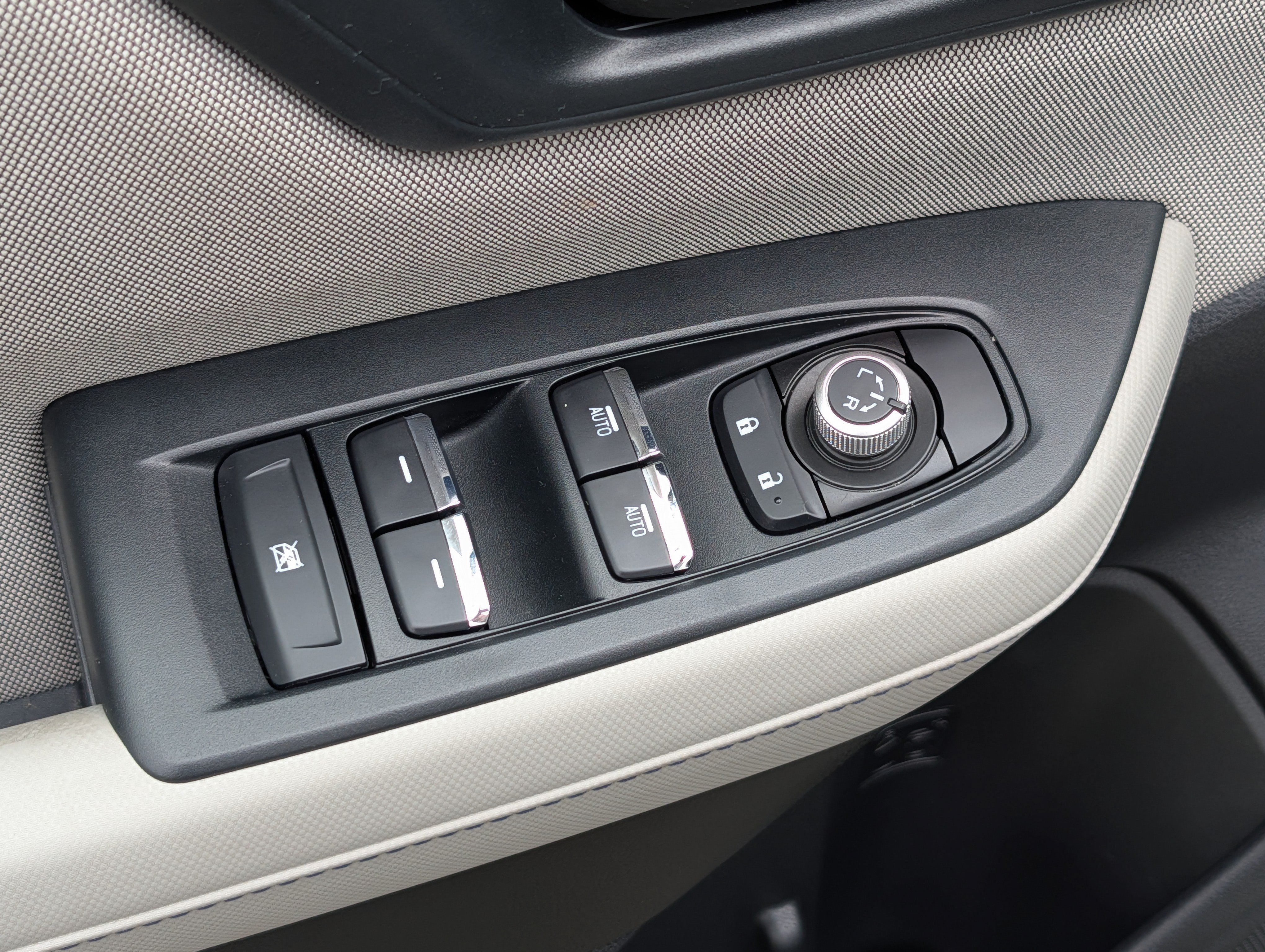 Certified 2025 Subaru Forester Premium AWD/4WD image 20