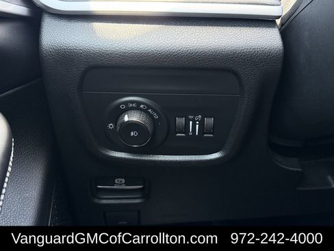 Used 2023 Jeep Grand Cherokee Limited AWD/4WD image 27