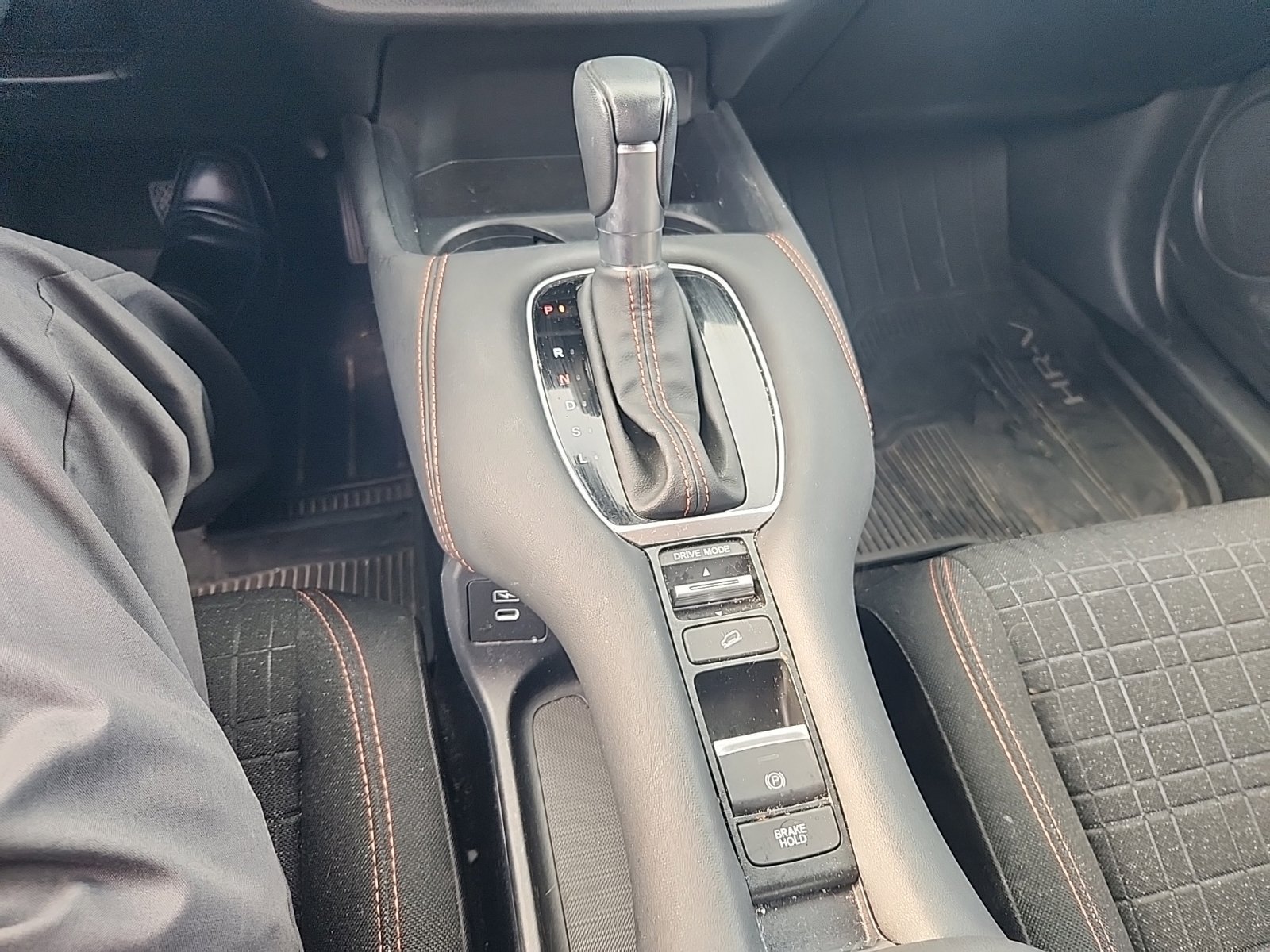 Used 2025 Honda HR-V Sport image 13