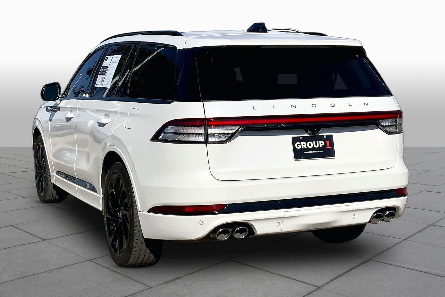 Used 2025 Lincoln Aviator Reserve w/ Equipment Group 201A AWD/4WD image 12