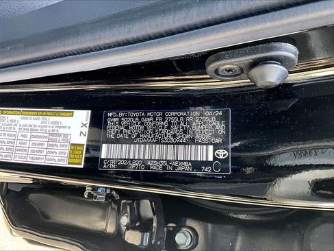 Used 2025 Toyota Crown AWD/4WD image 36