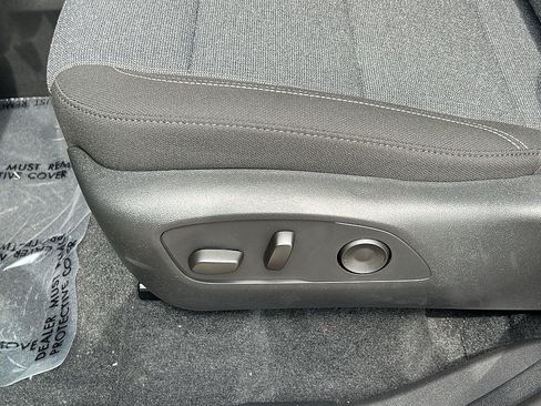 New 2025 GMC Acadia Elevation FWD image 20