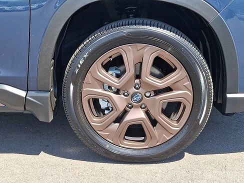 Certified 2025 Subaru Ascent Bronze Edition w/ Popular Package #2 AWD/4WD image 9