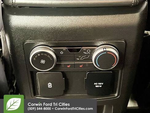 Used 2020 Ford Explorer Platinum image 31