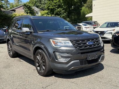 Used 2017 Ford Explorer XLT w/ Equipment Group 202A