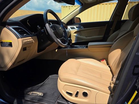 Used 2017 Genesis G80 3.8 w/ Option Group 02 RWD image 14