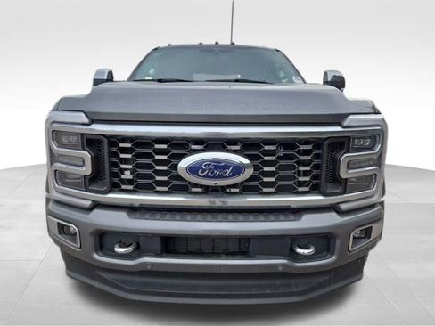 Used 2024 Ford F450 Limited w/ FX4 Off-Road Package image 4