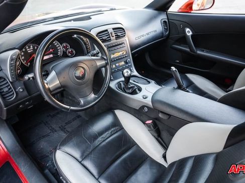 Used 2006 Chevrolet Corvette Z06 w/ Preferred Equipment Group image 2