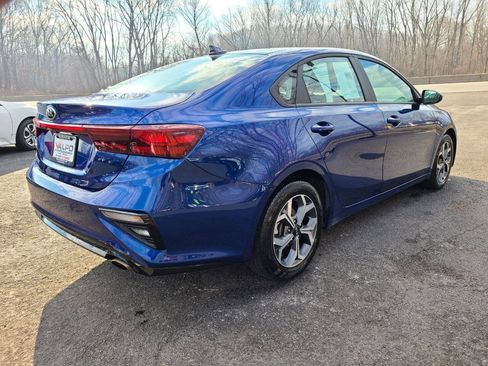 Used 2020 Kia Forte LXS FWD image 5