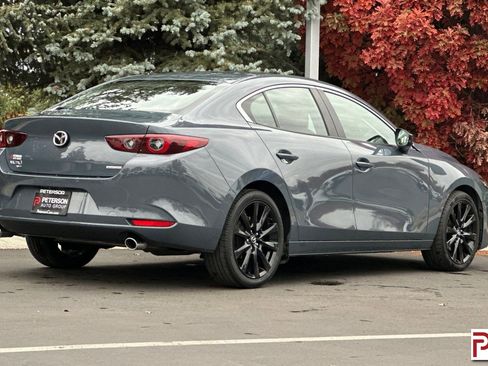 Used 2024 MAZDA MAZDA3 s image 4