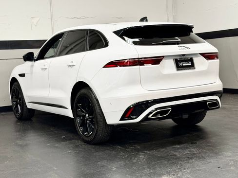 Used 2024 Jaguar F-PACE R-Dynamic S image 10