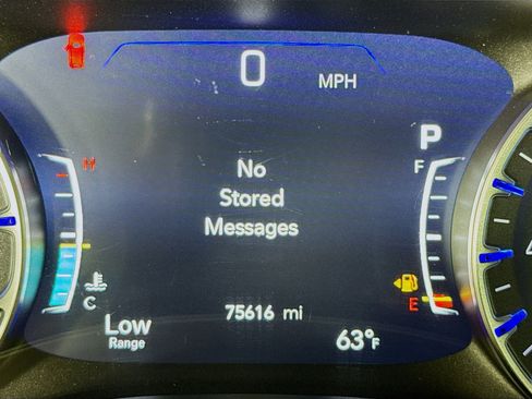 Used 2022 Chrysler Pacifica Limited image 15