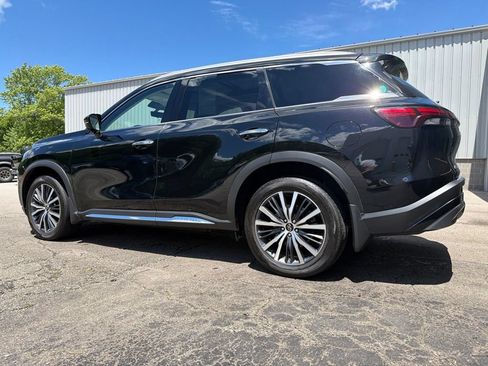 Used 2023 INFINITI QX60 Sensory w/ Vision Package AWD/4WD image 9