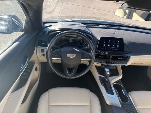 Used 2024 Cadillac CT4 Luxury w/ Cold Weather Package image 8