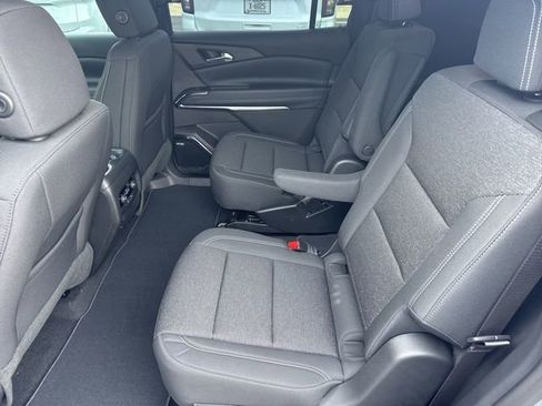 New 2026 Chevrolet Traverse LT w/ Enhanced Driving Package AWD/4WD image 18