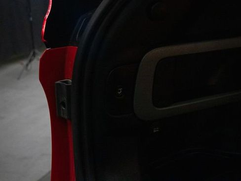 Used 2018 Jeep Cherokee Limited w/ High Altitude Package image 20