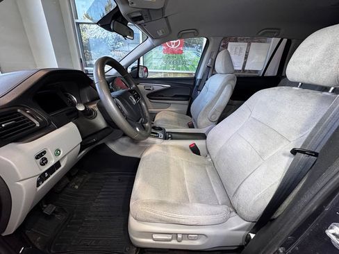 Used 2019 Honda Pilot EX image 17