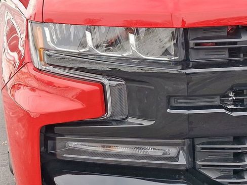 Used 2022 Chevrolet Silverado 1500 LT Trail Boss w/ Bed Protection Package AWD/4WD image 9