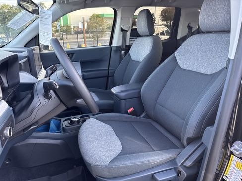 Used 2025 Ford Maverick XLT w/ Equipment Group 302A image 25