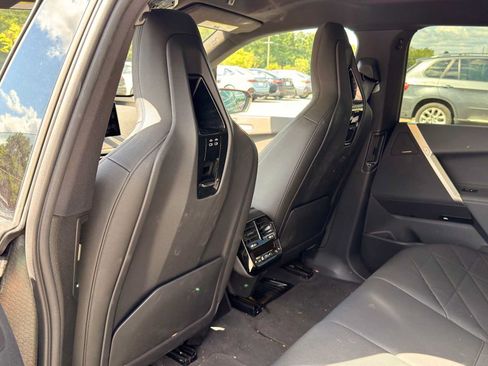 Used 2022 BMW iX xDrive50 w/ Premium Package AWD/4WD image 23