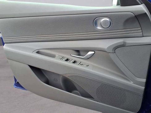 New 2026 Hyundai Elantra Sport image 12