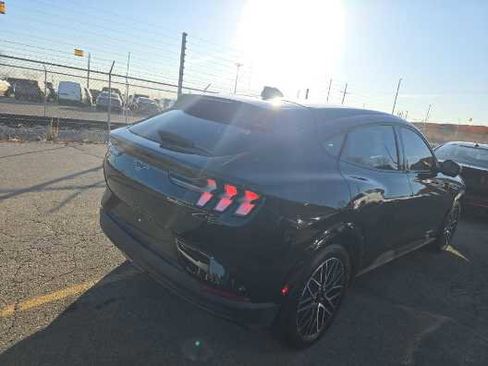 Used 2025 Ford Mustang Mach-E Premium image 3